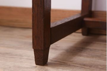 アンティーク家具　古い木製のシンプルなアンティーク薄型片袖机