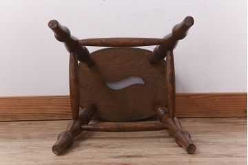 アンティーク雑貨　イギリスアンティークの上品な丸スツール(椅子、チェア)(3)