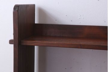 アンティーク家具　アンティーク　背の低い楔(くさび)式本棚(飾り棚・ディスプレイラック)(3)