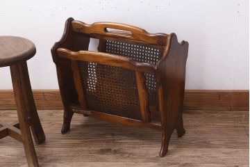 アンティーク雑貨　中古　カリモク家具　マガジンラック(2)