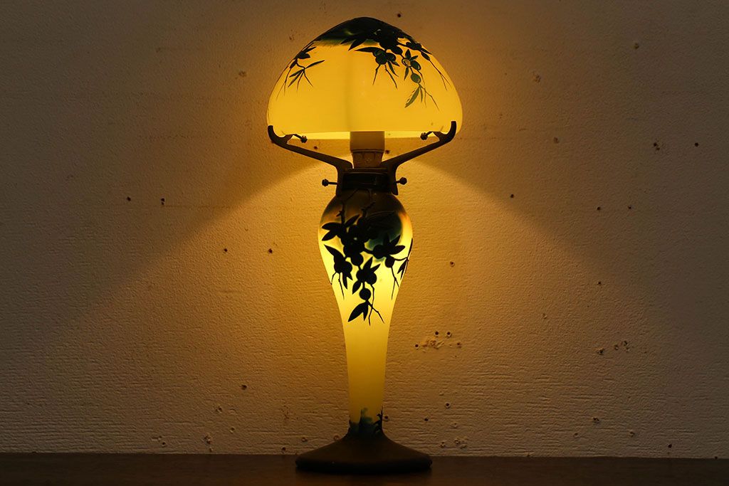 中古　ガレ風　スタンドライト