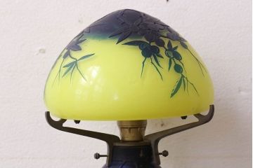 中古　ガレ風　スタンドライト