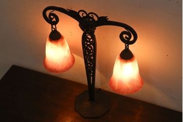 中古　高級品　アイアン製　スタンドランプ