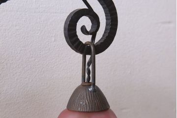 中古　高級品　アイアン製　スタンドランプ