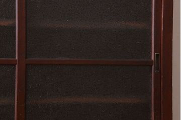 レトロ家具　ダイヤガラス引き戸　昭和レトロな収納棚