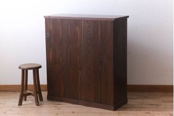 レトロ家具　ダイヤガラス引き戸　昭和レトロな収納棚