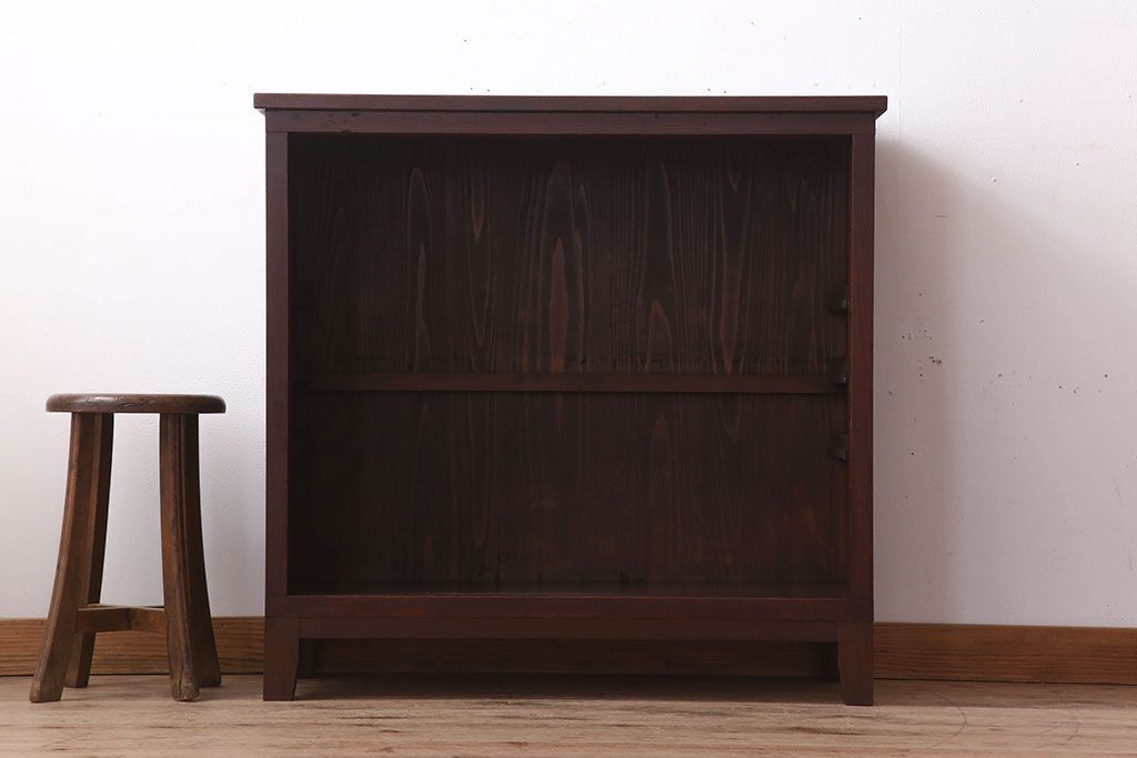 レトロ家具　脚付き　ダイヤガラス引き戸　昭和レトロな収納棚