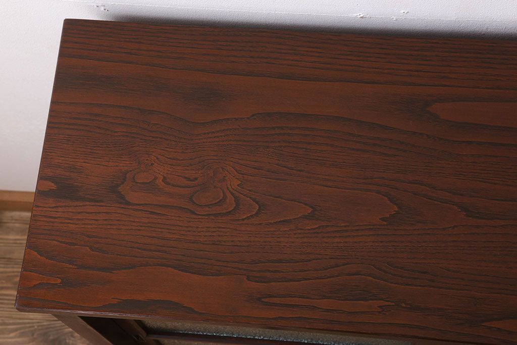 レトロ家具　脚付き　ダイヤガラス引き戸　昭和レトロな収納棚