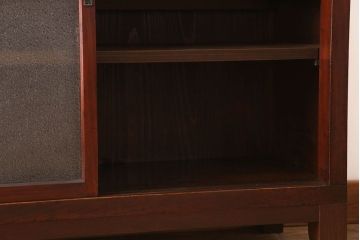 レトロ家具　脚付き　ダイヤガラス引き戸　昭和レトロな収納棚