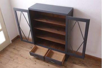 レトロ家具　モールガラス入り　菱型デザインのレトロな本箱(ブックケース)