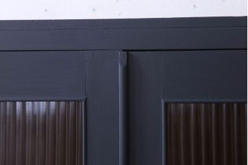 レトロ家具　モールガラス入り　菱型デザインのレトロな本箱(ブックケース)