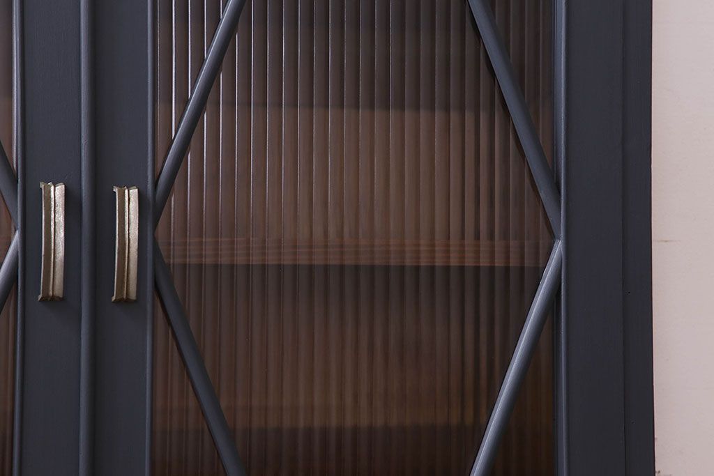 レトロ家具　モールガラス入り　菱型デザインのレトロな本箱(ブックケース)