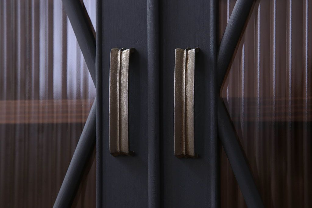 レトロ家具　モールガラス入り　菱型デザインのレトロな本箱(ブックケース)