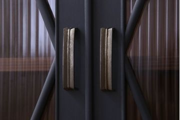 レトロ家具　モールガラス入り　菱型デザインのレトロな本箱(ブックケース)