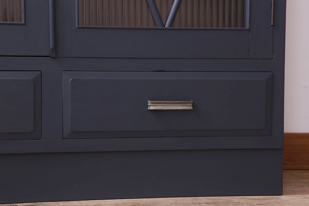 レトロ家具　モールガラス入り　菱型デザインのレトロな本箱(ブックケース)