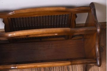 アンティーク雑貨　中古　カリモク家具　マガジンラック