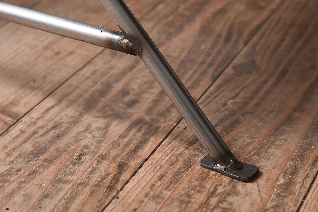 ラフジュオリジナル アイアンの薄型飾り棚【小】(陳列棚・アイアンラック)(1)