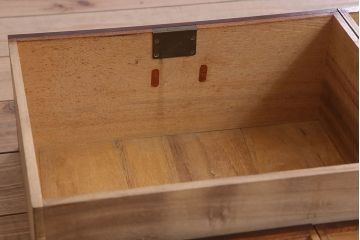 アンティーク家具　槐(エンジュ)材　和製アンティーク　色ガラス　高級品　脚付き　五段重ね収納棚