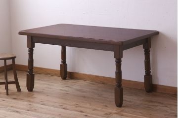 中古　オーク　無垢材　ダイニングテーブル