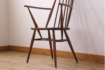 ヴィンテージ家具　イギリス　ERCOL(アーコール)　ビンテージ　ゴールドスミス　アームチェア