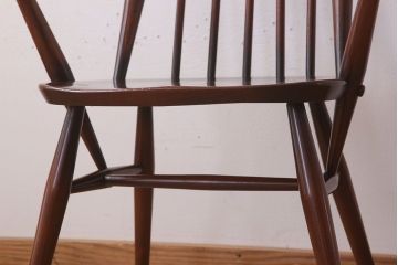 ヴィンテージ家具　イギリス　ERCOL(アーコール)　ビンテージ　ゴールドスミス　アームチェア