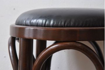 ヴィンテージ家具　イギリス製　ベントウッド　ビンテージハイスツール