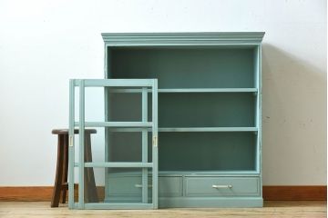 アンティーク家具　オリーブグリーンペイントの小さな収納棚