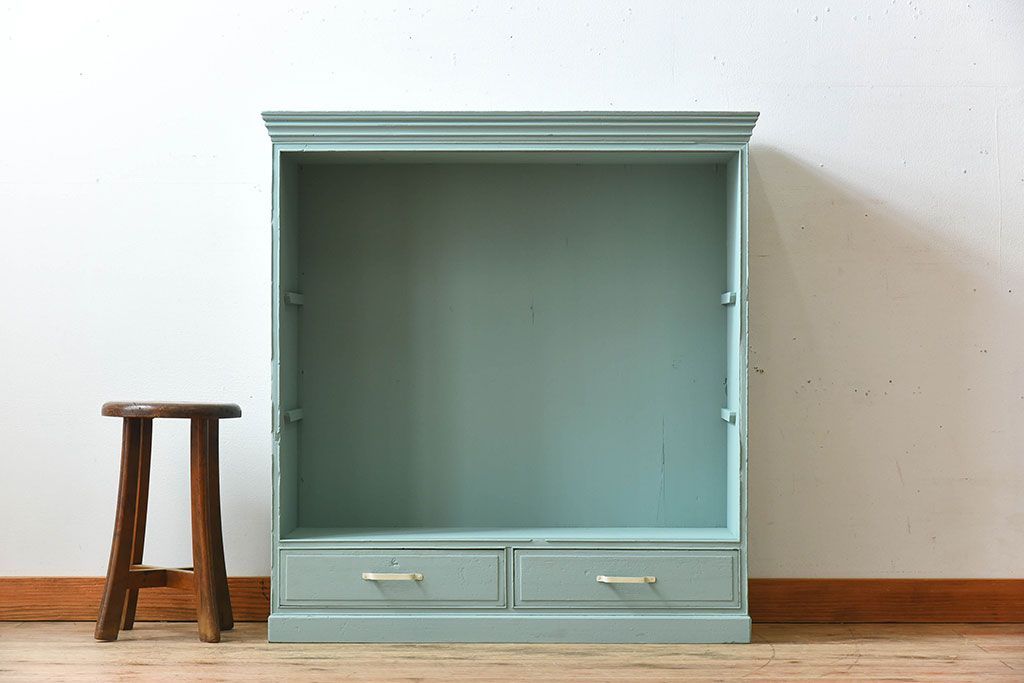 アンティーク家具　オリーブグリーンペイントの小さな収納棚
