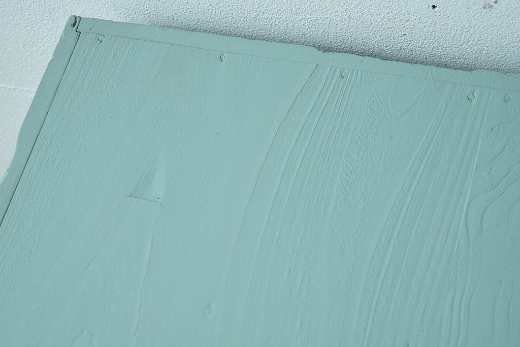 アンティーク家具　オリーブグリーンペイントの小さな収納棚