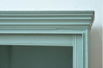 アンティーク家具　オリーブグリーンペイントの小さな収納棚