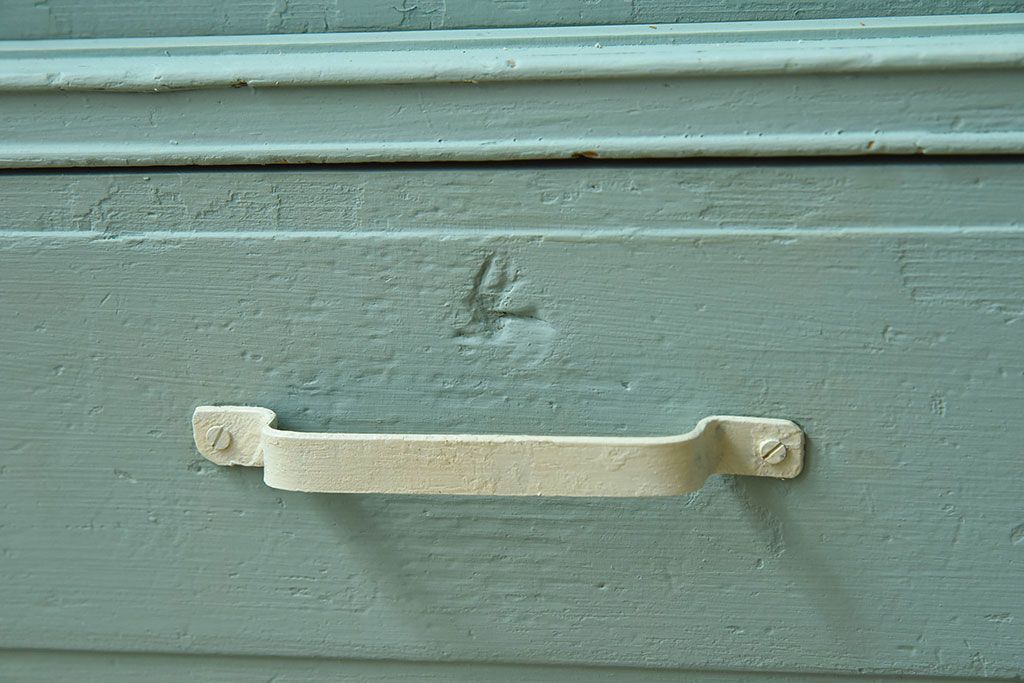 アンティーク家具　オリーブグリーンペイントの小さな収納棚