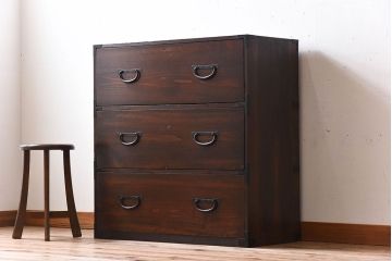 アンティーク家具　前面檜材　シンプルなアンティーク衣装箪笥(チェスト)