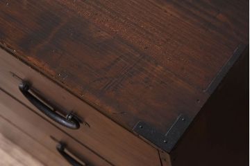 アンティーク家具　前面檜材　シンプルなアンティーク衣装箪笥(チェスト)