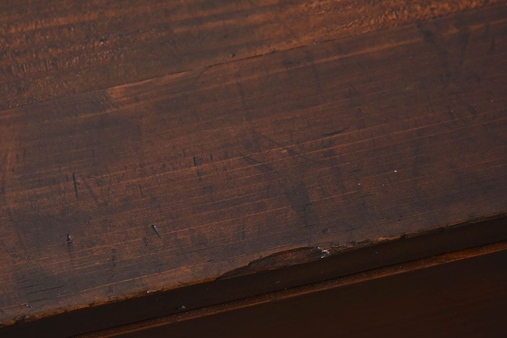 アンティーク家具　前面檜材　シンプルなアンティーク衣装箪笥(チェスト)