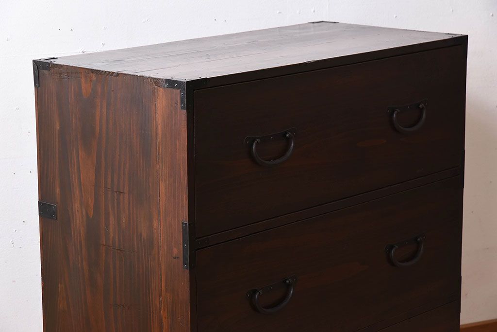 アンティーク家具　前面檜材　シンプルなアンティーク衣装箪笥(チェスト)