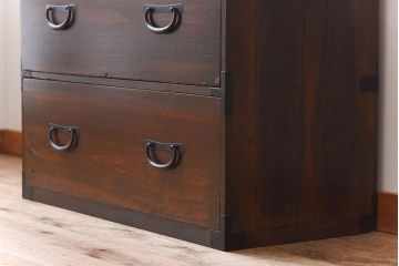 アンティーク家具　前面檜材　シンプルなアンティーク衣装箪笥(チェスト)