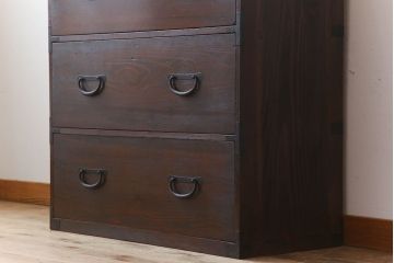 アンティーク家具　前面檜材　シンプルなアンティーク衣装箪笥