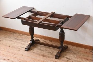 ヴィンテージ家具　イギリスビンテージ　オーク材!ブルボーズレッグのエクステンションダイニングテーブル