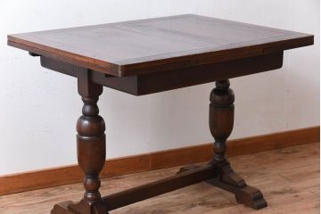 ヴィンテージ家具　イギリスビンテージ　オーク材!ブルボーズレッグのエクステンションダイニングテーブル