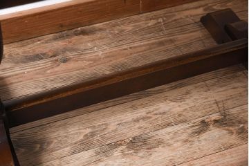 ヴィンテージ家具　イギリスビンテージ　オーク材!ブルボーズレッグのエクステンションダイニングテーブル