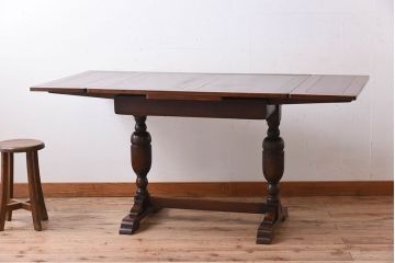 ヴィンテージ家具　イギリスビンテージ　オーク材!ブルボーズレッグのエクステンションダイニングテーブル