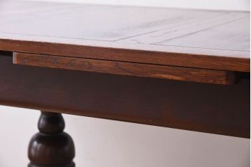 ヴィンテージ家具　イギリスビンテージ　オーク材!ブルボーズレッグのエクステンションダイニングテーブル