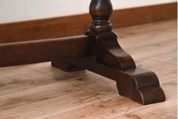 ヴィンテージ家具　イギリスビンテージ　オーク材!ブルボーズレッグのエクステンションダイニングテーブル