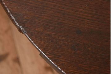 アンティーク家具　栗材!古い木製のラウンドテーブル