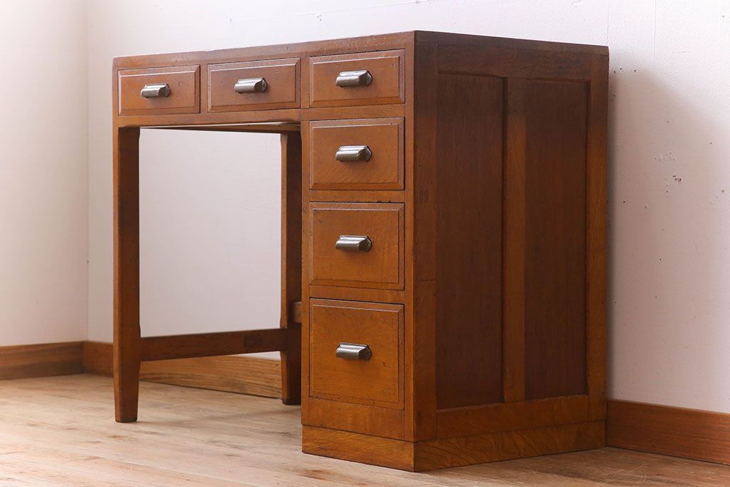 アンティーク家具　古い栓材製のシンプルなアンティーク薄型片袖机