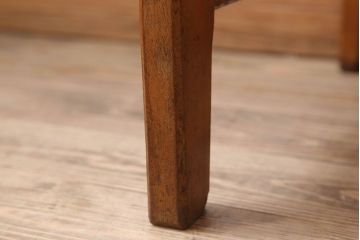 アンティーク家具　古い栓材製のシンプルなアンティーク薄型片袖机