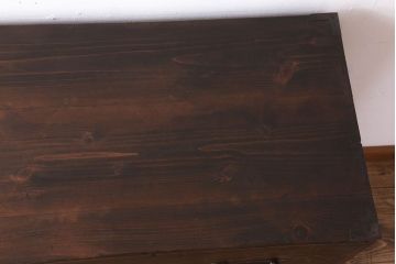 アンティーク家具　前面檜材　シンプルなアンティーク衣装箪笥(チェスト)(1)