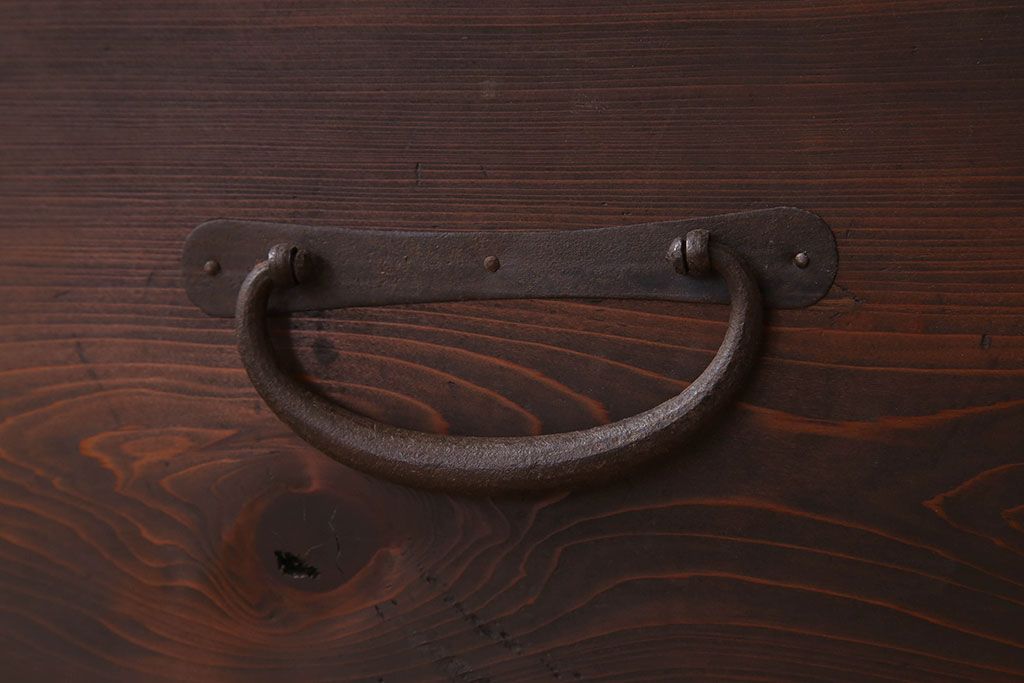 アンティーク家具　前面檜材　シンプルなアンティーク衣装箪笥(チェスト)(1)