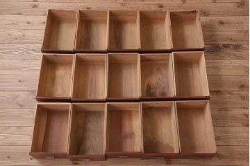 アンティーク家具　和製アンティーク　檜材製　古い木製の薬箪笥