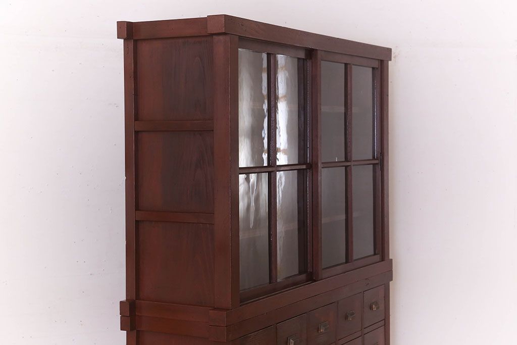 アンティーク家具　和製アンティーク　檜材製　古い木製の薬箪笥